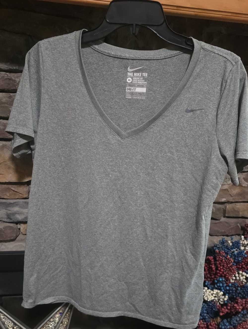 Nike Gray Athletic Cut Dri-Fit Tee Sz XL